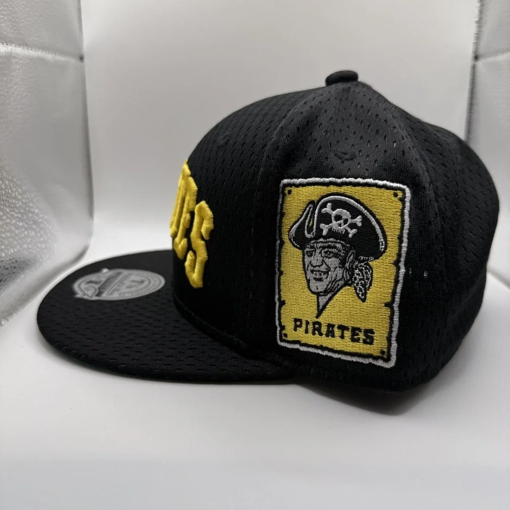 Mitchell & Ness Pittsburgh Pirates Black Dual Patch‎ Rare Fitted Hat 7 1/8 New